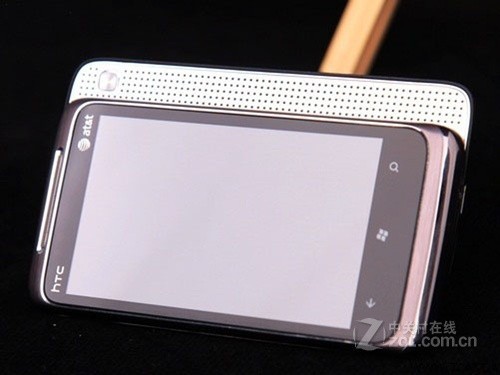 �໬������ HTC 7 Surround��ͼ����� 