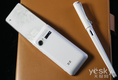 男士翻盖商务手机推荐_威图手机新款翻盖_2018年金立翻盖手机