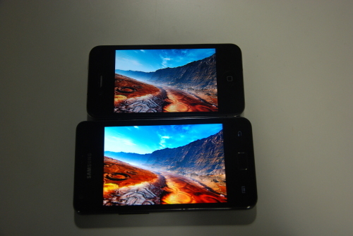 单双核巅峰对决三星i9100对比iPhone4(3)
