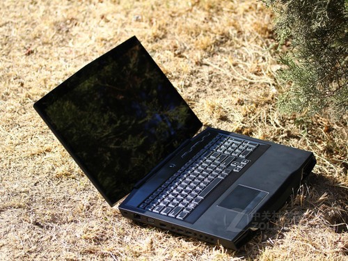 统领最高游戏平台 Alienware M17x促销