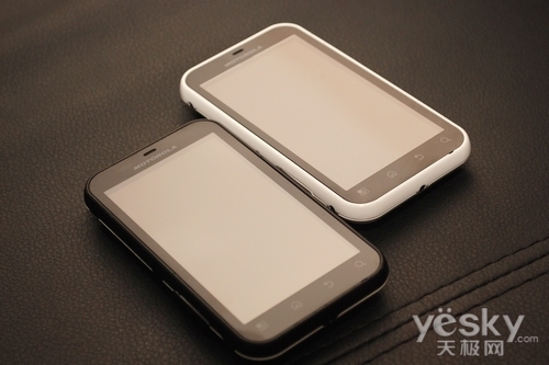 升级更有激情摩托ME525/ME525+对比体验