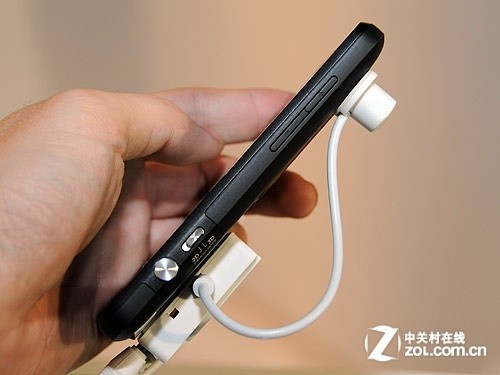 霸气3D双摄像头 HTC夺目3D X515d真机体验