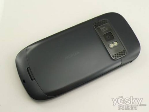 �������ն���ɫ 800�����������ֻ����ƴ