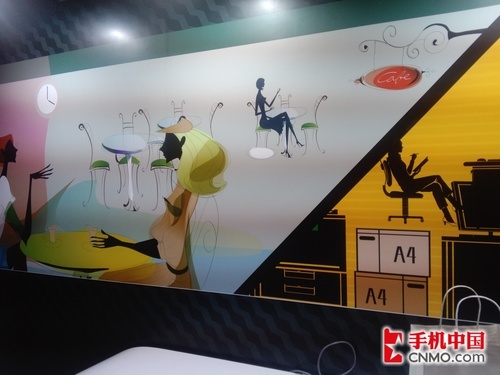 1300万像素双核旗舰摩托罗拉MT917图赏(4)