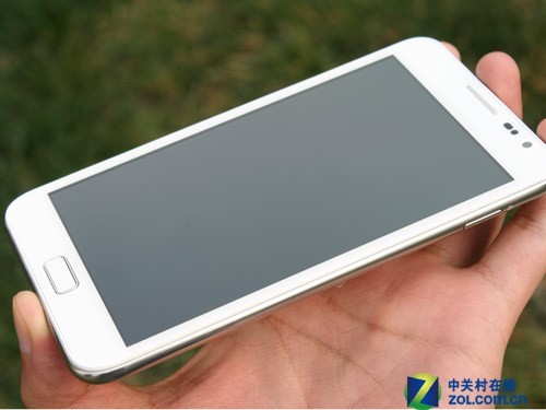 不一样的大气 白色款三星I9220真机图
