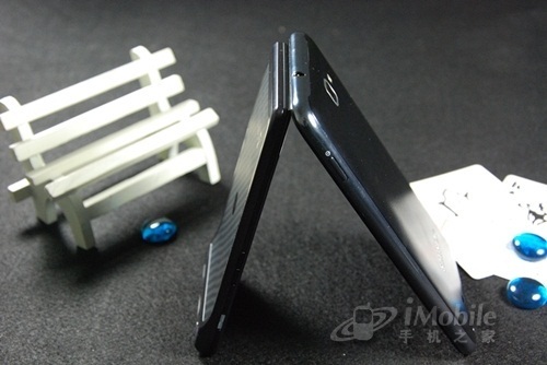 针锋相对摩托XT910对比三星GALAXYNote(7)