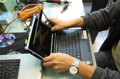 老得泛黄 详解笔记本屏幕的那点事儿 - 笔记本