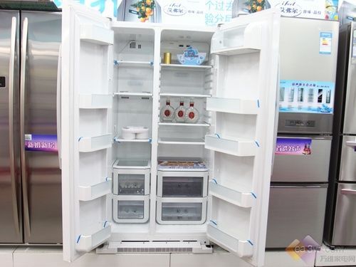 简洁设计受关注容声对开门冰箱不足4000