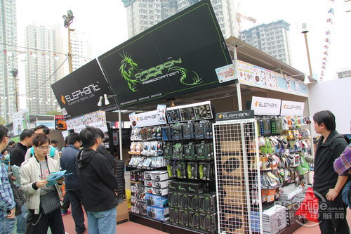 那些年,我们一起参加过的香港电脑节_笔记本