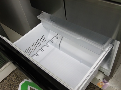 三星多门冰箱上市 科技设计诠释新卖点