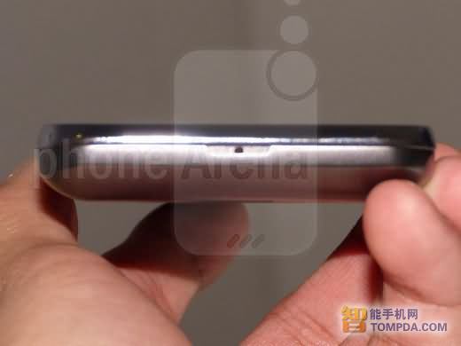 4英寸双核旗舰环保智能机LGViper评测(3)