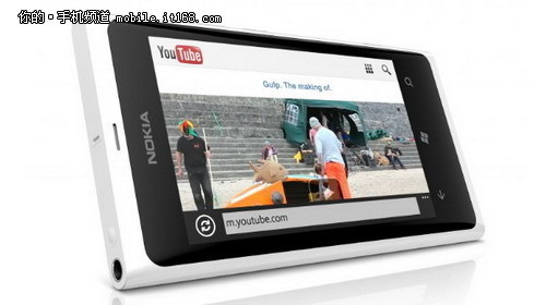 诺基亚Lumia900白色版亮相或四月问世