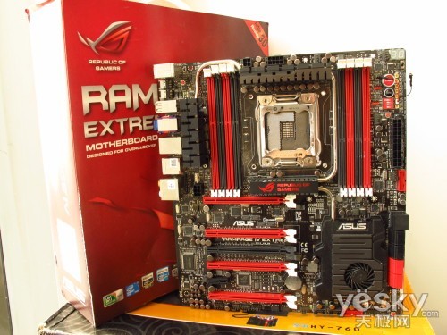 SNB-E平台最强主板 华硕ROGX79板皇报价49