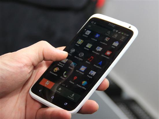 MWC2012:四核手机HTC One X现场实拍