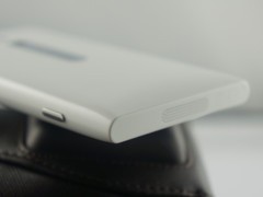 ˧��WP�»� ��ɫŵ����Lumia800�ٵ��� 