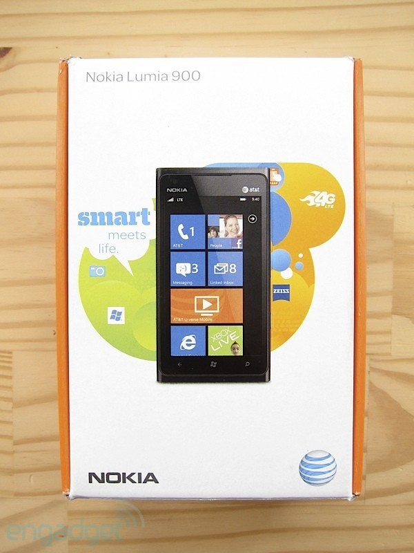 文艺WP7新旗舰 诺基亚Lumia 900开箱_手机_