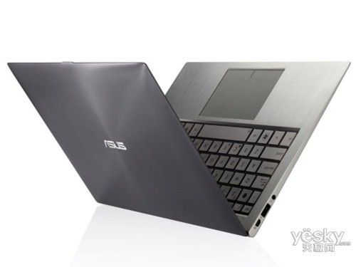 �ᱡ��Я�ָ����ʸл�˶UX31��8599Ԫ