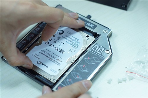 旧小黑获新生 T400加SSD组双硬盘教程_笔记