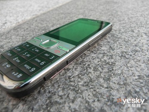 256MB大内存低端机 诺基亚C5-00i报价988元