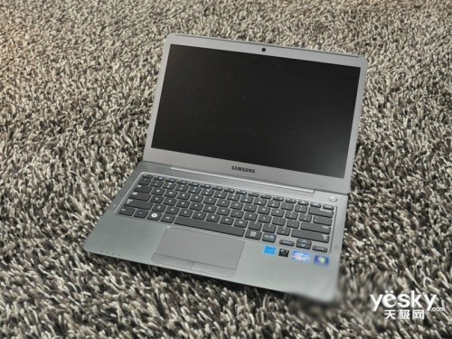 13寸i3低频超级本 三星 530U预装WIN7系统_笔记本