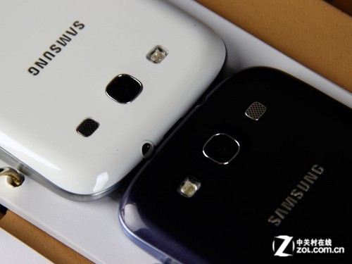 电信版略厚略重 三星galaxy s3双色图赏(2)
