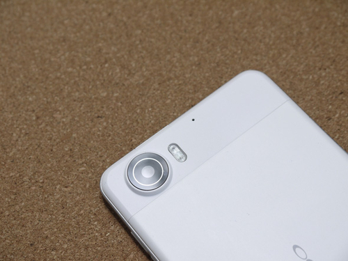 白色版OPPO Finder将出炉 价格或稍高