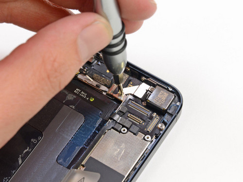 全新设计延续高品质 iPhone 5拆机详解_手机