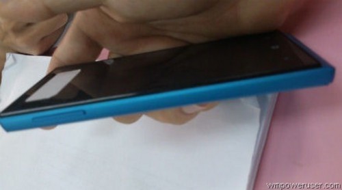 29日发布？华为WP8新机Ascend W1多图曝光 