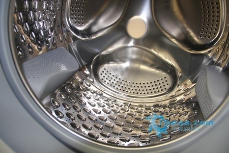 冲锋衣和羽绒服轻松洗博世户外洗衣机