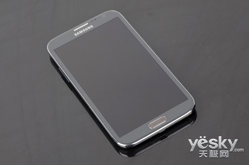 �콢���콢�Ľ���Note��Ա�iPhone5