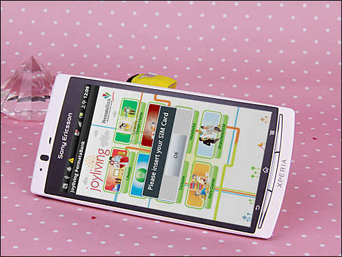 ����LT18i
