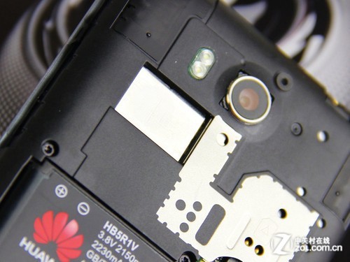 四核2GB内存白色华为荣耀四核爱享版图赏