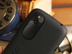 HTC T328w 黑色 摄像头图 