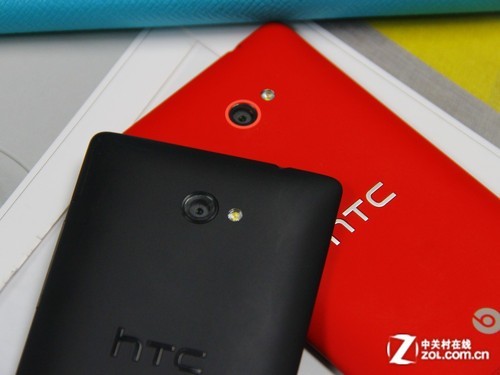 对垒诺基亚920 联通/电信HTC 8X双机图赏 