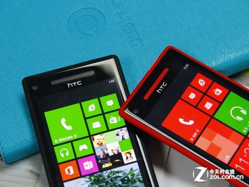 对垒诺基亚920 联通/电信HTC 8X双机图赏 