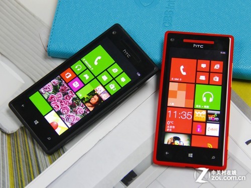 对垒诺基亚920 联通/电信HTC 8X双机图赏 