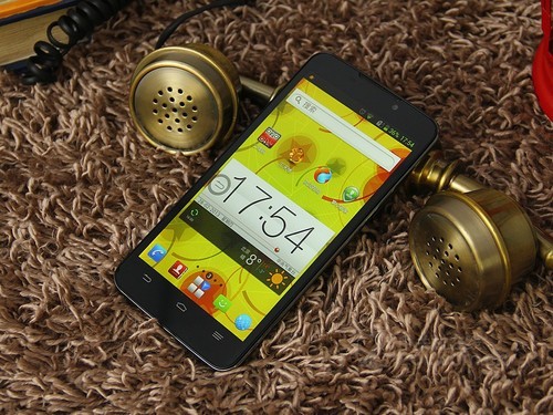 ��������2GBRAM��1300�������ֻ��Ƽ�(7)