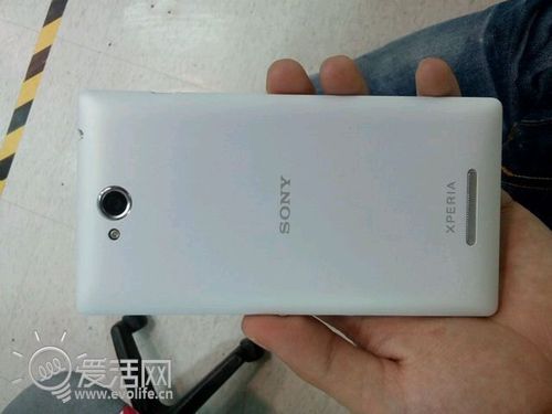 索尼中端新机S39h惊现贴吧 外观酷似嫩牛五方