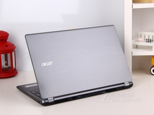 Acer V5-572银色 外观图 