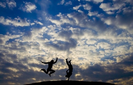 离开地球表面 拍摄跳跃照片的实用技巧|拍摄技巧|人像|构图_数码_新浪科技_新浪网