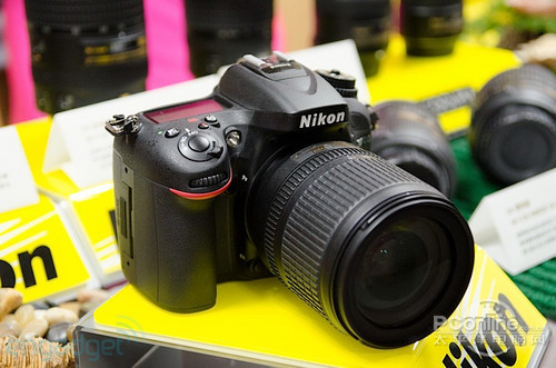 尼康D7100配18-105mm镜头行货售9300元_数