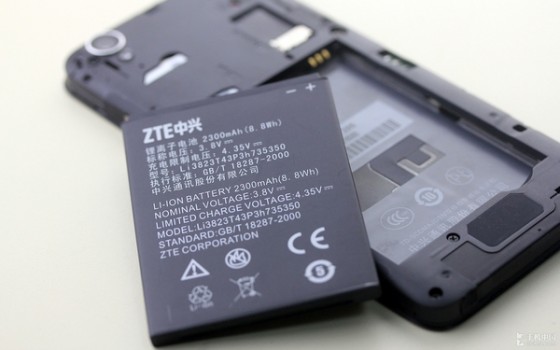 全球首款Tegra 4芯手机 中兴U988S首测 