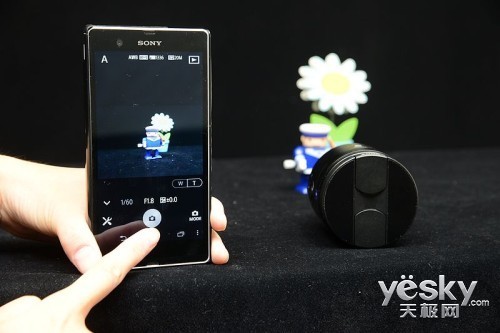 奇巧酷拍画质佳索尼QX100镜头相机性能评测