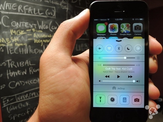 簡單辦法來解決iOS7下iPhone4打字卡頓
