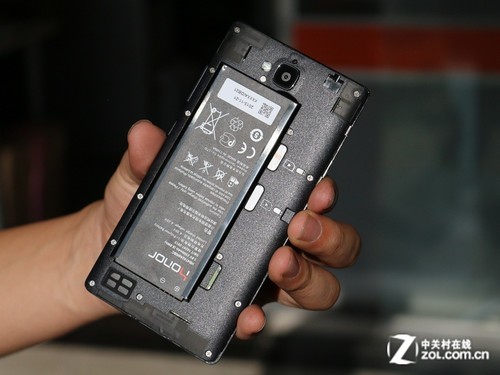 千元新机皇 2GB版四核华为荣耀3C评测|华为|荣