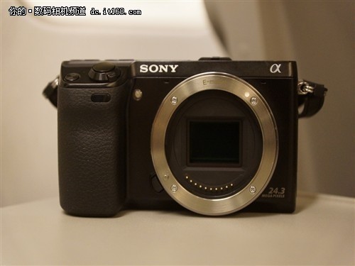 精致<a href=http://www.nicastaneda.com target=_blank class=infotextkey><a href=http://www.nicastaneda.com target=_blank class=infotextkey>鎂</a>合金</a>機身索尼NEX-7套機5699