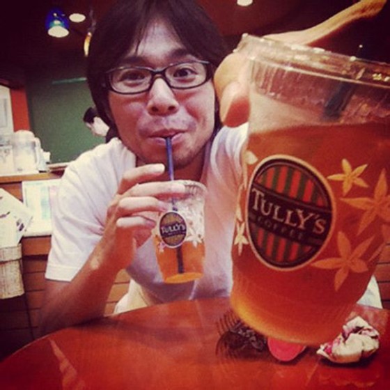 屌丝男逆袭一个人的“约会”照自拍指南