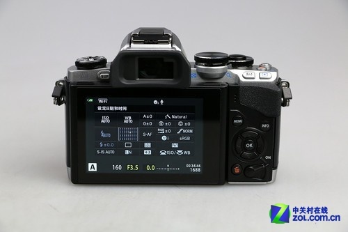 1600万像素高质单电 奥林巴斯E-M10上市
