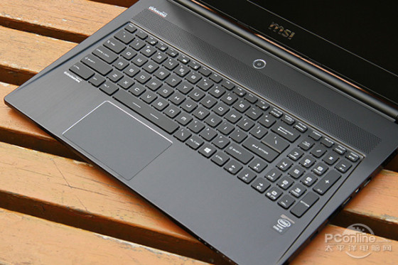 谁说游戏不轻薄 微星GS60超薄游戏本首测|微星