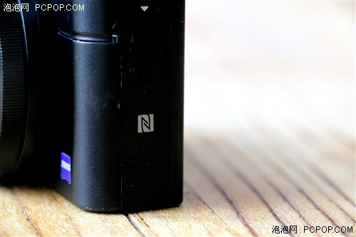 内置弹出式EVF索尼黑卡RX100III评测(4)